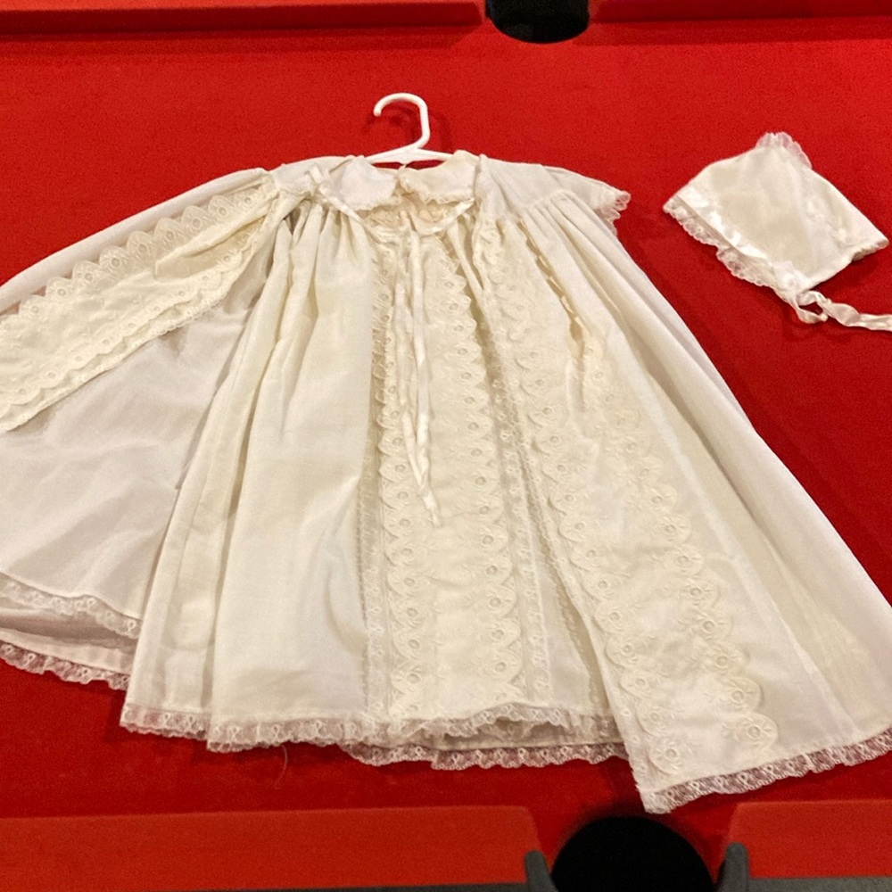 Vintage late 60’s Christening outfit, off white. Super adorable.